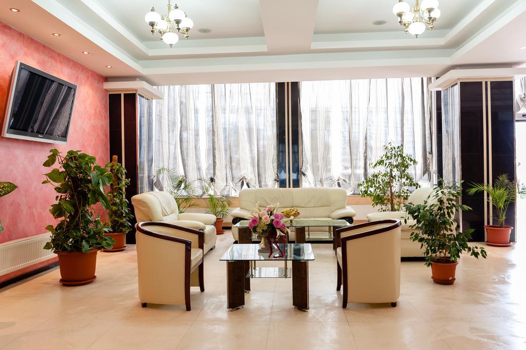 Hotel Gmg Констанца Екстериор снимка